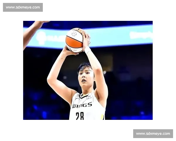 李月汝飞翼首秀闪耀!主帅盛赞内线核心,称其潜力未完全开发